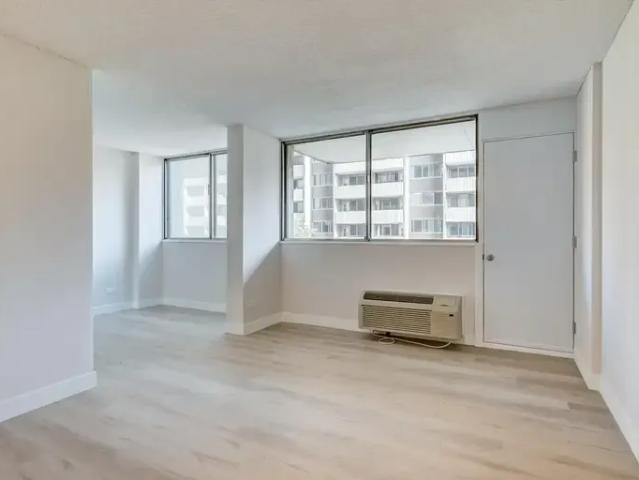 Apartment for rent in St. Leonard's, Quebec