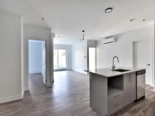 Apartment for rent in St. Leonard's, Quebec
