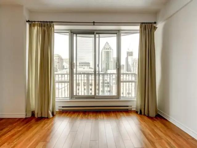 Apartment for rent in St. Leonard's, Quebec