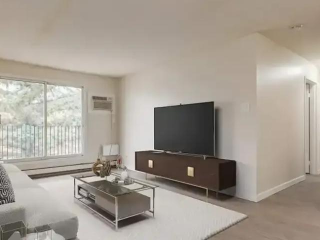 Apartment for rent in Sunningdale, Moose Jaw