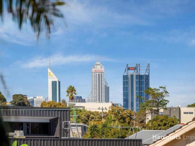 Apartment for sale in Mount Hawthorn, City of Vincent
