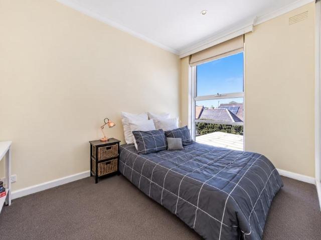 Apartment for rent in Murrumbeena, Melbourne