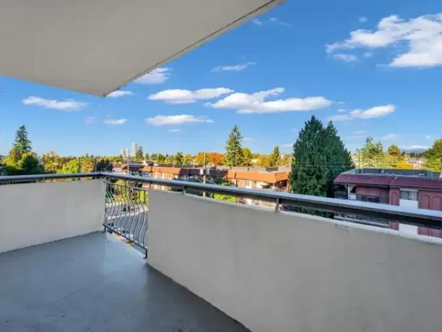 Apartment for rent in Uptown, New Westminster