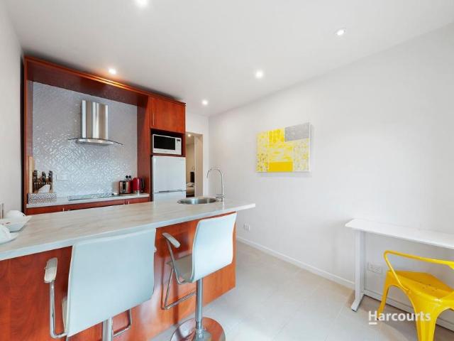 Apartment for rent in North Hobart, Hobart