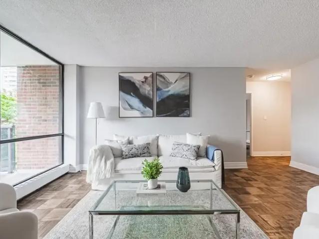 Apartment for rent in Oakville, Ontario
