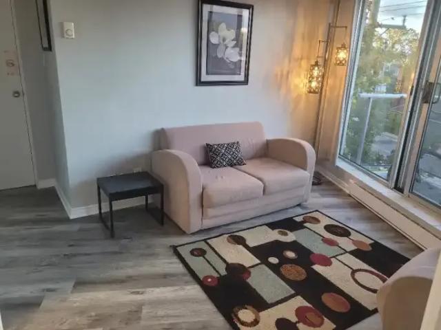 Apartment for rent in Mulhurst Bay, Ontario