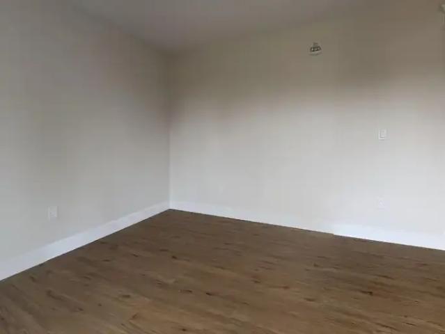 Apartment for rent in Mulhurst Bay, Ontario