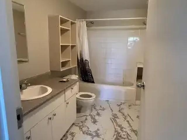 Apartment for rent in Duberger, Québec