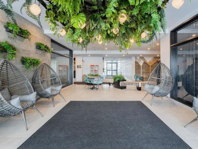 Apartment for rent in Saint-augustin-de-desmaures, Quebec