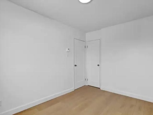Apartment for rent in Saint-Léonard, Montréal