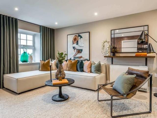 Apartment for sale in Slough
