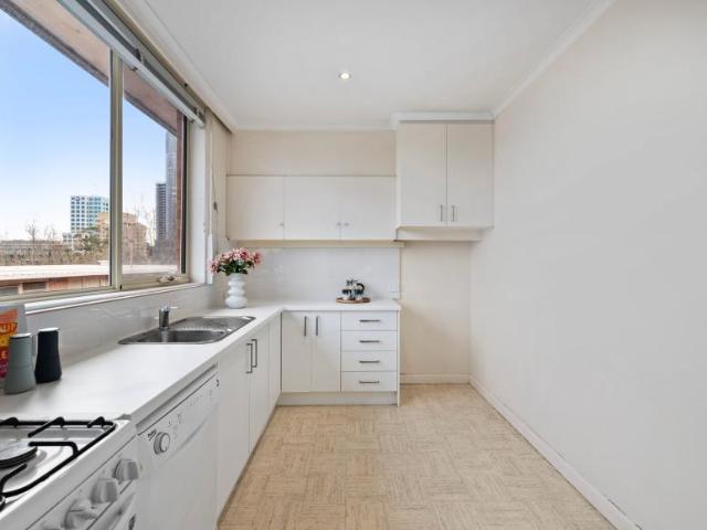 Apartment for sale in Camerons Creek, Victoria