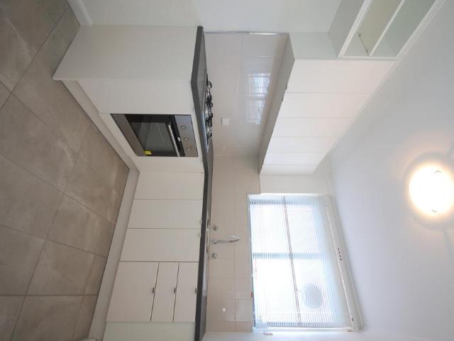 Apartment for rent in St Kilda East, Melbourne