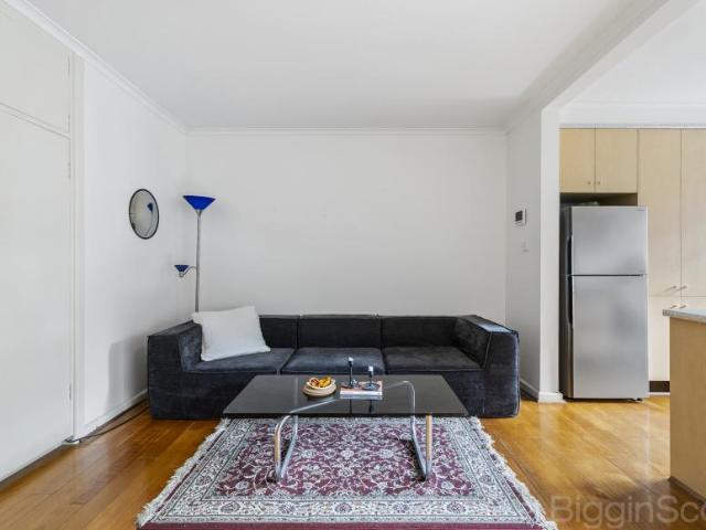 Apartment for sale in St Kilda East, Melbourne