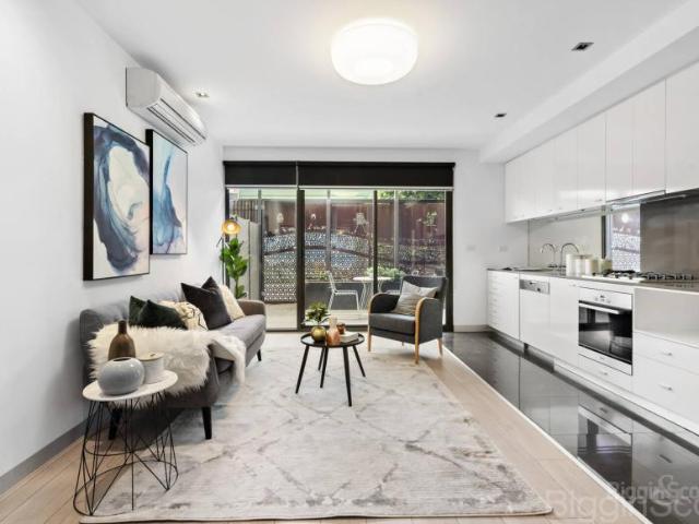 Apartment for sale in St Kilda, Melbourne