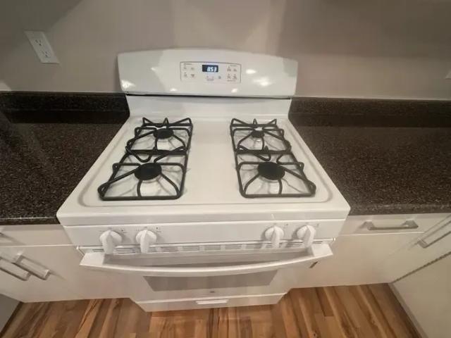 Apartment for rent in Surrey, British Columbia