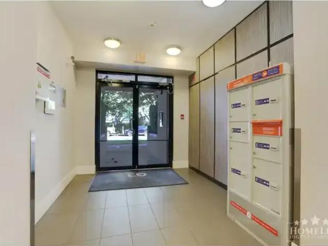 Apartment for rent in Surrey, British Columbia