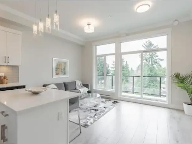 Apartment for rent in Surrey, British Columbia