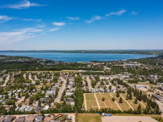 Apartment for rent in Town of Sylvan Lake, Sylvan Lake