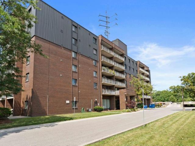 Apartment for rent in Oldcastle, Ontario