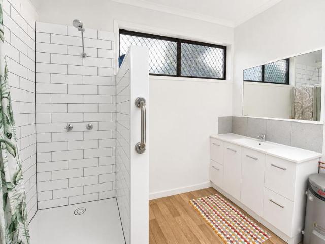 Apartment for rent in Tin Can Bay, Queensland