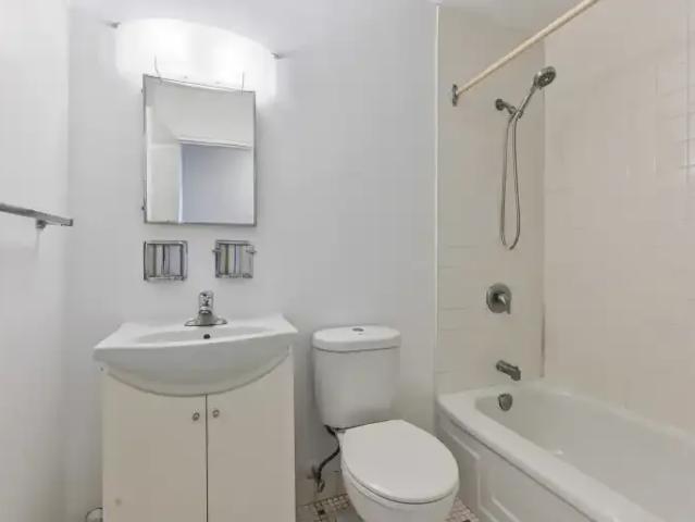 Apartment for rent in Woburn, Ontario