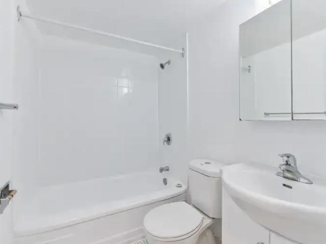 Apartment for rent in Woburn, Ontario