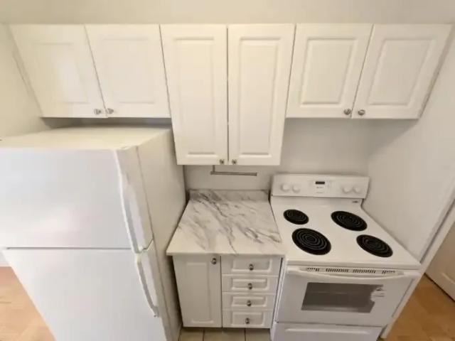 Apartment for rent in Toronto—St. Paul's, Toronto
