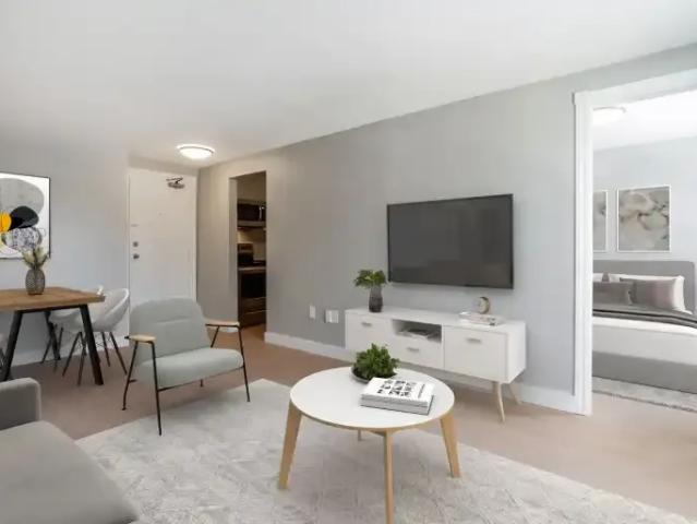 Apartment for rent in York Centre, Toronto