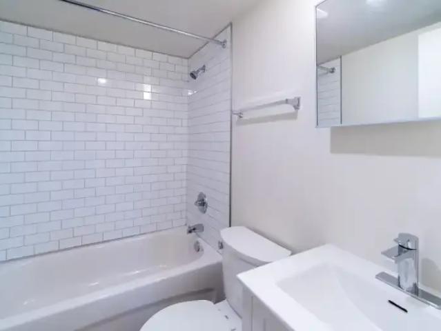 Apartment for rent in Victoria, British Columbia