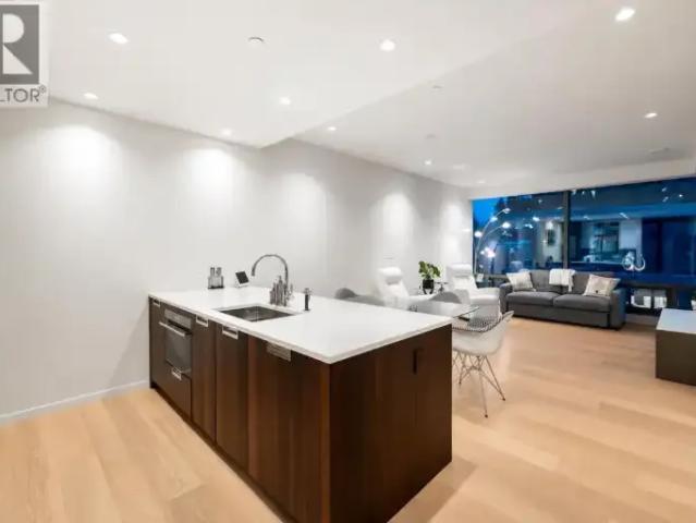 Apartment for rent in Ambleside, West Vancouver