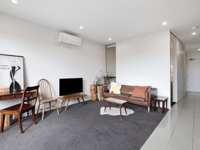 Apartment for sale in Windsor, Melbourne
