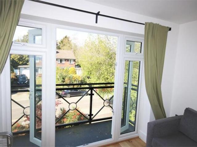 Apartment for sale in Barnet, Woodside Park