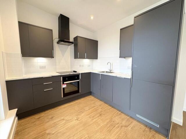 Apartment for sale in Lee Bank, Greater Manchester
