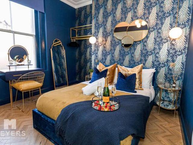 Apartment for sale in West Cliff, Bournemouth