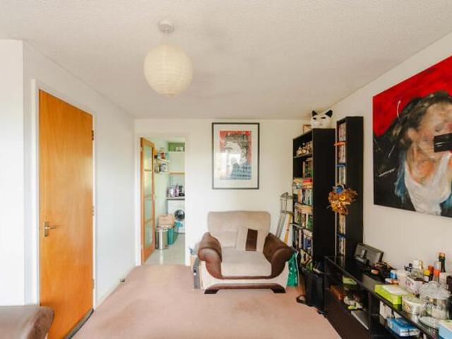 Apartment for sale in Three Lamps Estate, Feckenham