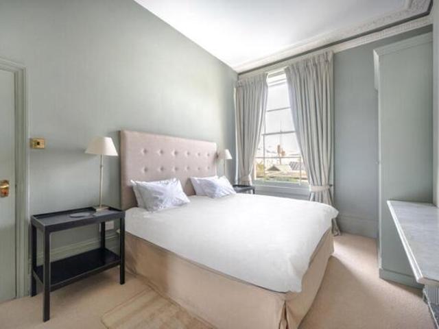 Apartment for sale in Maida Vale, Greater London