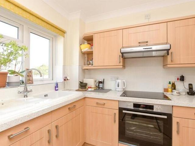 Apartment for sale in Croydon, Shirley