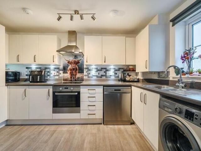 Apartment for sale in Strode, Devon