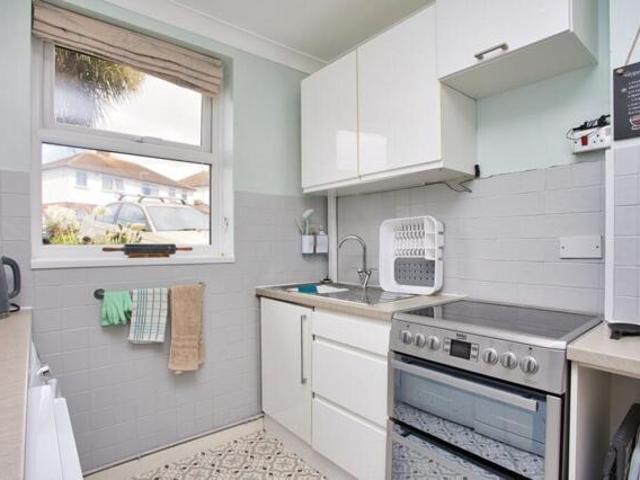 Apartment for sale in Folkestone, East Cliff