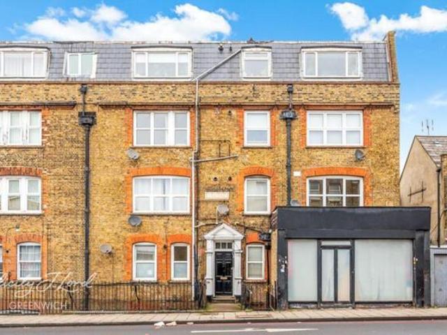Apartment for sale in Greater London