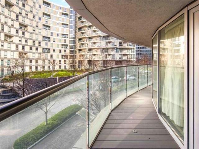 Apartment for sale in Greenwich, New Providence Wharf