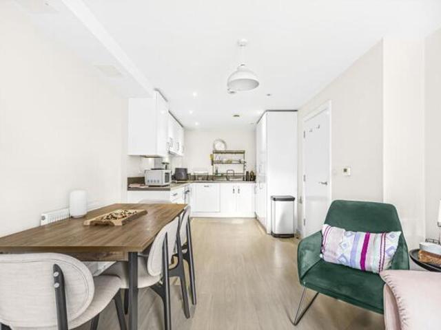 Apartment for sale in St Albans, Five Acres
