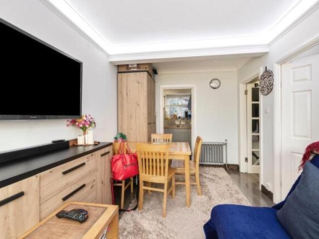 Apartment for sale in Aldrington