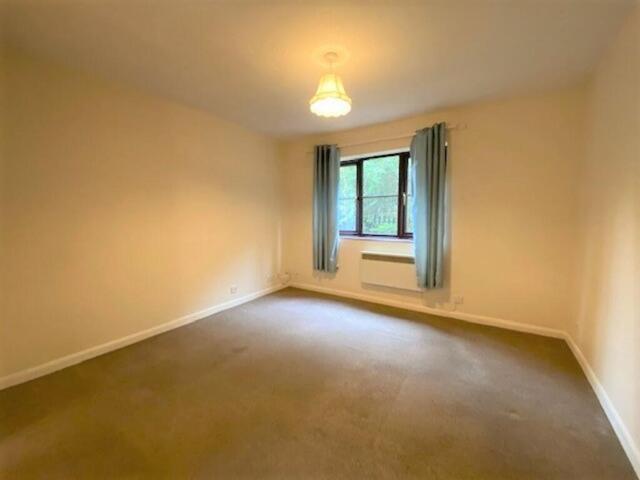 Apartment for sale in Huntingdon