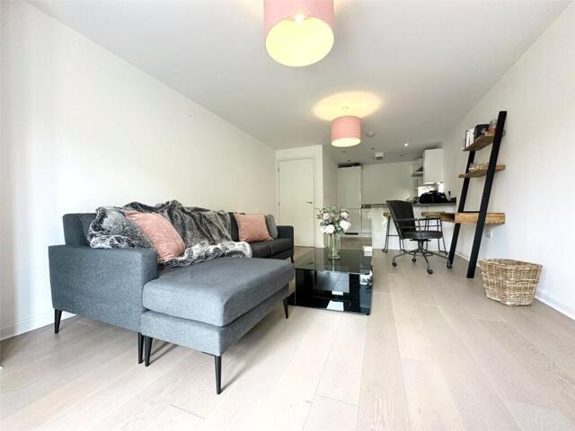 Apartment for sale in Castle Hill, Monks Orchard