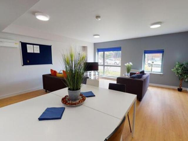 Apartment for sale in Liverpool
