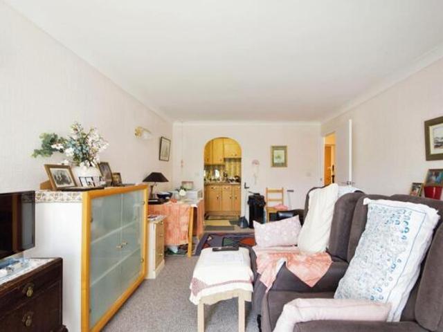 Apartment for sale in North Finchley, Isle Of Man