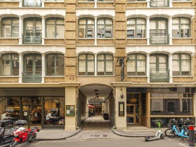 Apartment for sale in Aldgate, Lyons