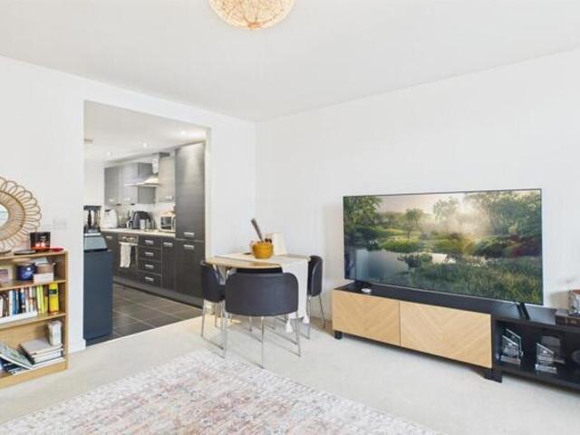Apartment for sale in Wandsworth, Greater London